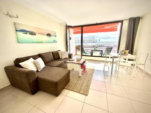 Seafront Serenity Suite by Deihu Experiences