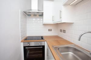 Stunning Edinburgh Central apartment 5 mins walk to city centre