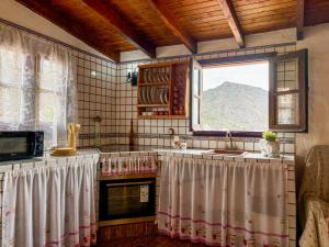 Casa Mercedes, Tamaimo