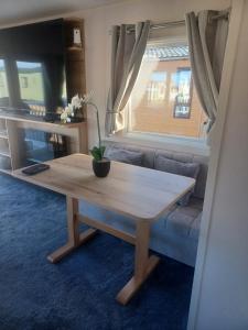 63 The Pastures Tattershall lakes