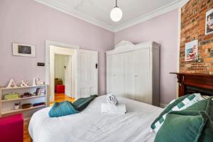 Cosy Yarraville Home