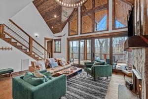 Llama Creek Cabin at Eagles Nest