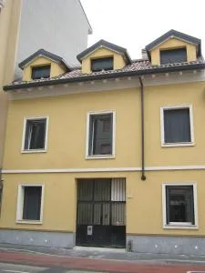 朱莉旅馆 - 罗镇