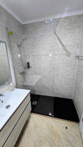 Sea View Apartment with Sunset & Pools