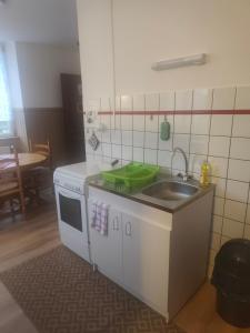 Les Locations de Stéphanie ,gîte LArbre Vert