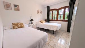 Villa Mona Private pool and barbecue in Malaga