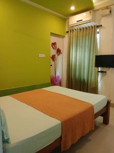 Spring Valley Hotels next Kims Hospital