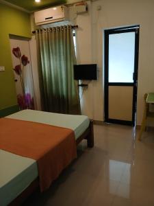 Spring Valley Hotels next Kims Hospital