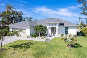 Blue Sapphire - Modern Vacation Home Cape Coral