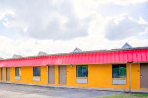 Budget Inn By OYO Edinburg Hwy 281