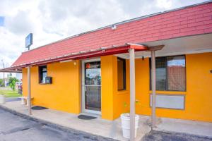 Budget Inn By OYO Edinburg Hwy 281