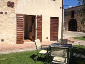 Historic Farmhouse Overlooking San Gimignano