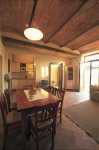 Casale Storico Con Vista Su San Gimignano