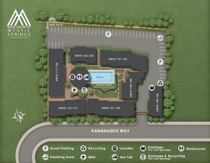 Marvellous Poolside Chalet - Pool & Hot Tub - Pets