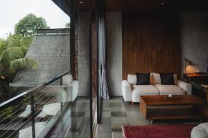 The Wing Ubud - 6BR Boutique Villa Concierge Service