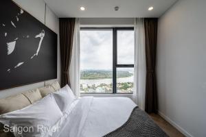 Lume Metro Saigon River