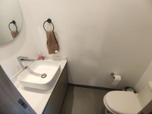 Suite Amoblada Sector la Carolina