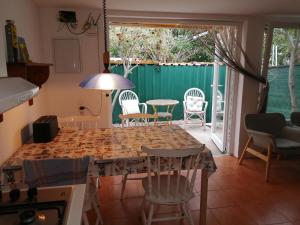 Bett 1 im Frauen 2-Bettzimmer Nur Frauen Only women Solo mucheres