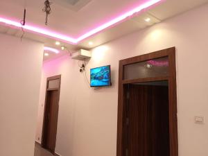 Radhey Krishna Hotel By DreamStay