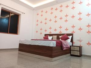 Radhey Krishna Hotel By DreamStay