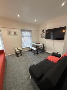 Cozy apartment close to city centre walking distance