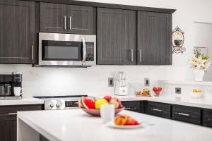 Endless Summer - 4 Bedroom with Gym and Jacuzzi