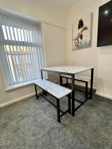 Cozy apartment close to city centre walking distance