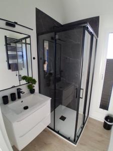 Domki Wilków z widokiem na Łysicę