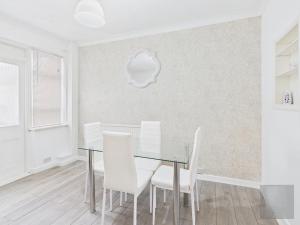 3 Bed House in Reading Area