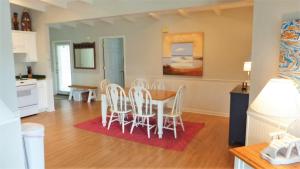 Guiding Light Unit C