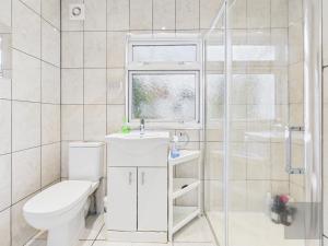 3 Bed House in Reading Area