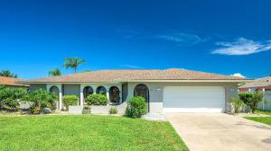 Island Time-Gulf Access Pool Villa with 3 King Beds