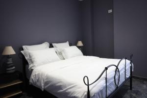 Salvatore Apartment with Balcony