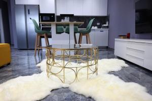 Salvatore Apartment with Balcony