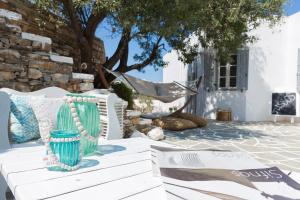 Nissos Suites Sifnos Greece