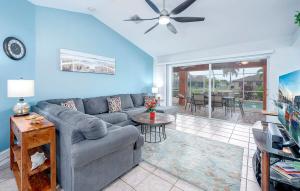 La Florida is a spacious 3bedroom home in SE Cape Coral with a serene freshwater canal view