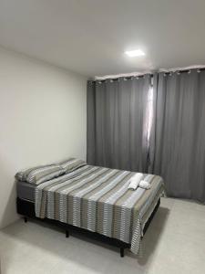 Loft completo 200 metros do consulado americano