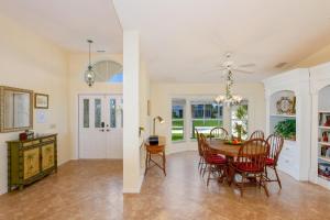 Lake View - amazing Lake view & outside wet bar