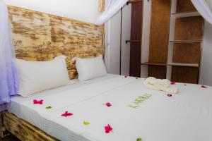 Watano Beach House Diani