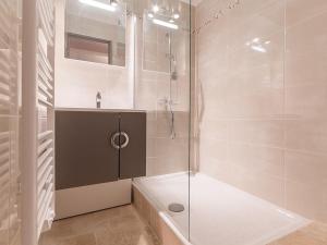 Studio skis aux pieds, balcon, 4 pers, vue montagnes - FR-1-344-852