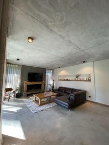 Casa Cami - Casa en Bosque Peralta Ramos Para 6 PAX Con parrilla - Hola Sur