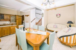 Creta Sea View 2BR Maisonette by ΜΡS