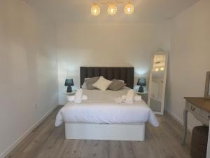 Charming Seaside Flat