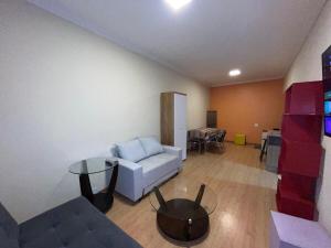 Hospede-se em Copacabana - Apto Inteiro Privado ou Compartilhado- Ate 17 pax