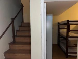 Hospede-se em Copacabana - Apto Inteiro Privado ou Compartilhado- Ate 17 pax