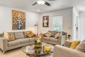 Near 5th Ave & Beach! Family-Friendly Naples Home