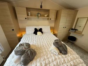 Lucas Retreat Hot Tub Lodge, Bockenfield Morpeth
