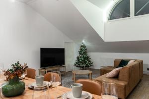 Apartment Kammi - Spacious penthouse in the downtown with sauna