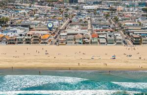 Spacious 3Br W Oceanview Patio, Steps To 35Th St Beach By Beachview Rentals