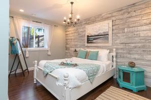 Shawnigan Suite B & B